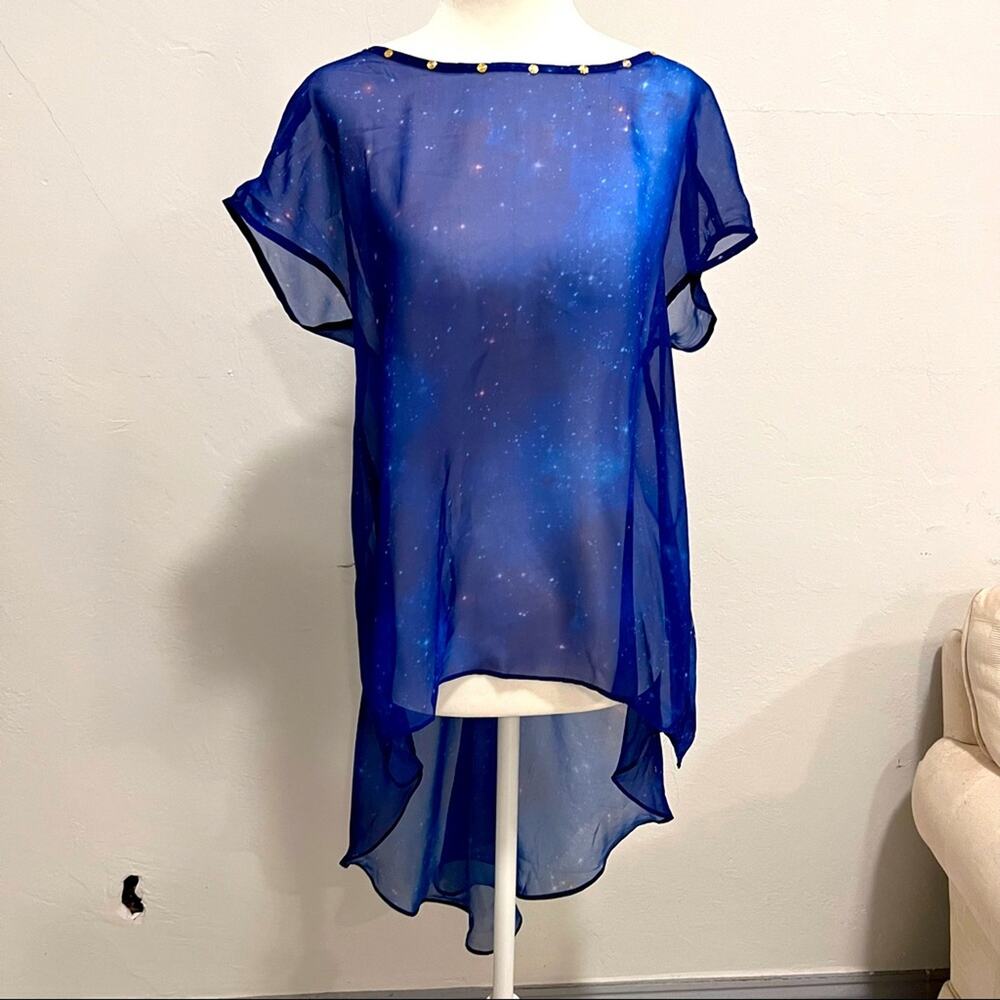 Swoon Blouse M NWT